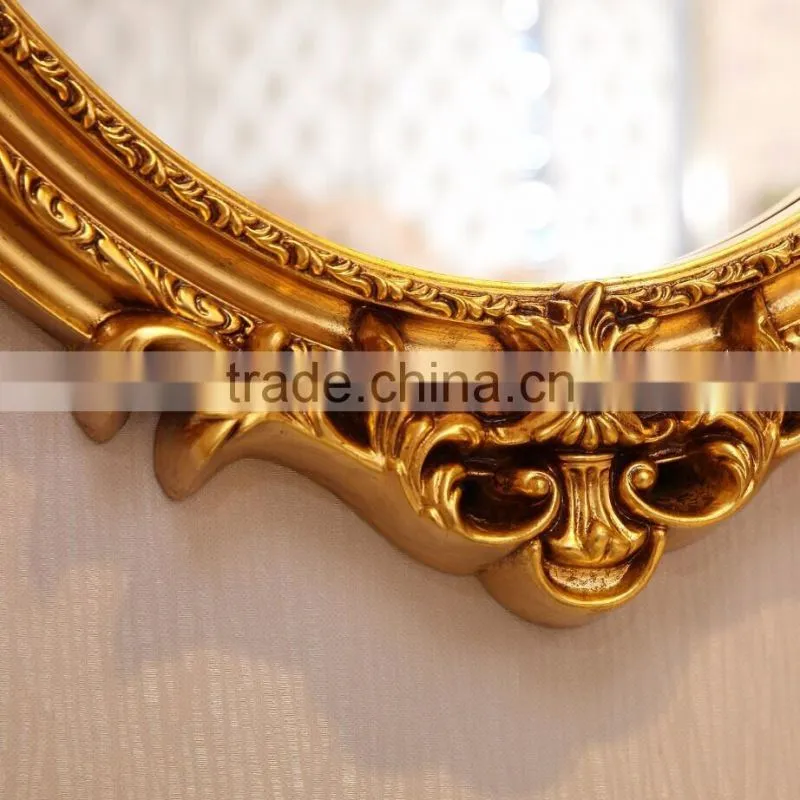 Graceful flower carving oval wall mirror
