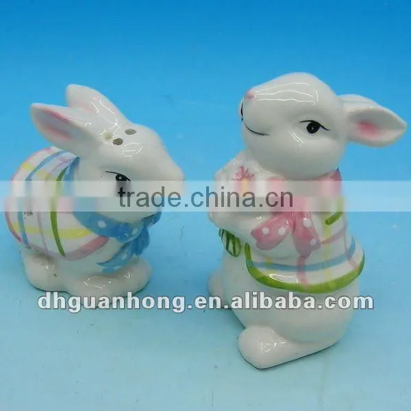 2012 hot sale easter salt and pepper shaker