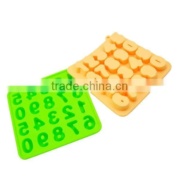 FDA LFGB standard silicone ice cube tray with letters