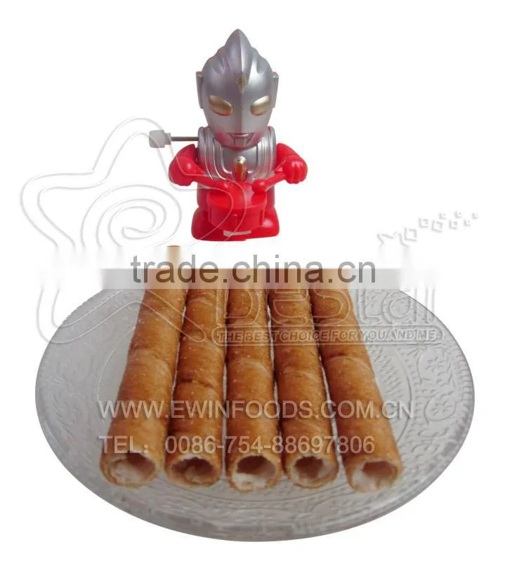 Moving Toy With Egg Roll Cream Biscuit