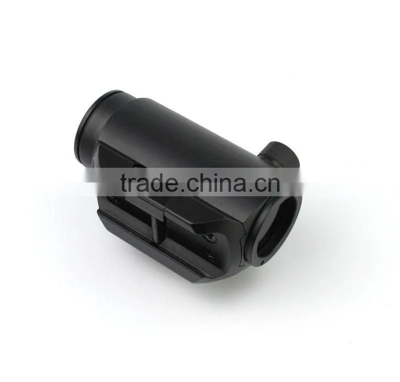 Compact red/green dot sight with standard weaver rail mount