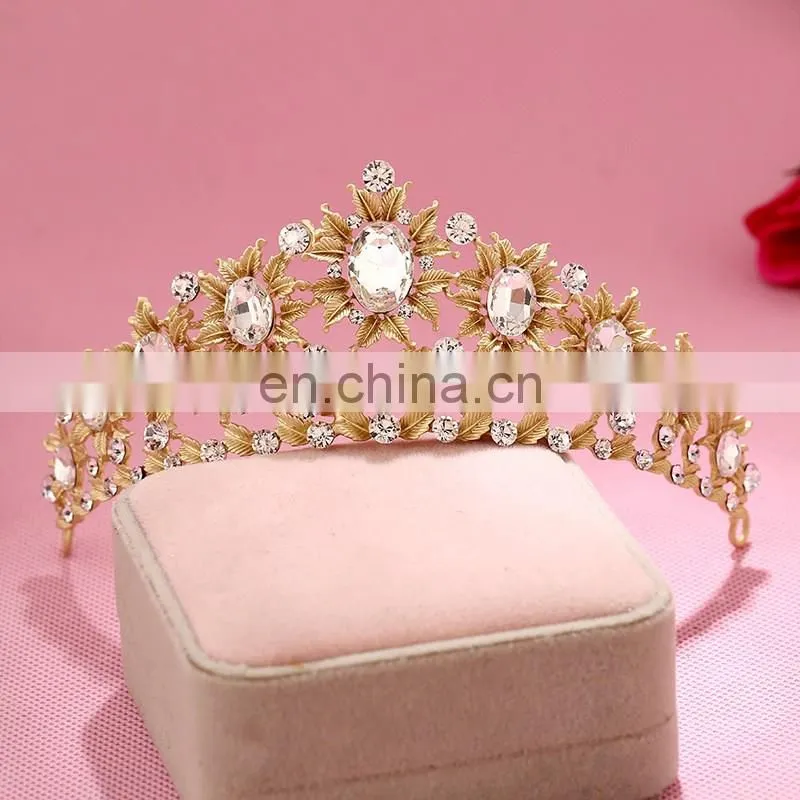 Bulk Indian Bridal Hair Accessories Baroque Red Rhinestone Gold plated Queen tiara and crowns