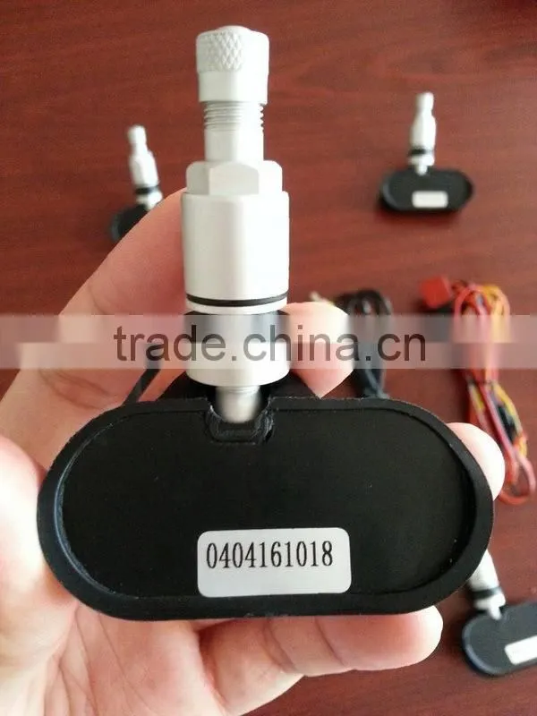 Factory wholesale wireless TPMS in radio DVD navigation display tire pressure and temperature data of four tires