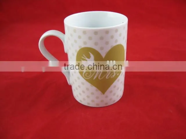 YF28022 porcelain heart shaped coffee mug