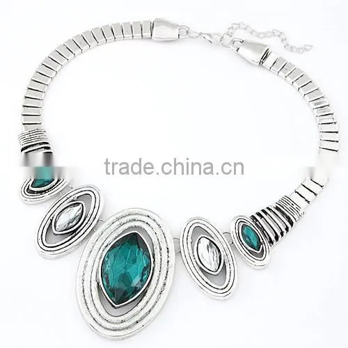 Hot!china wholesale Fashion American and European Popular Exquisite Noble Crystal silver Alloy Oval Charm statement Necklace