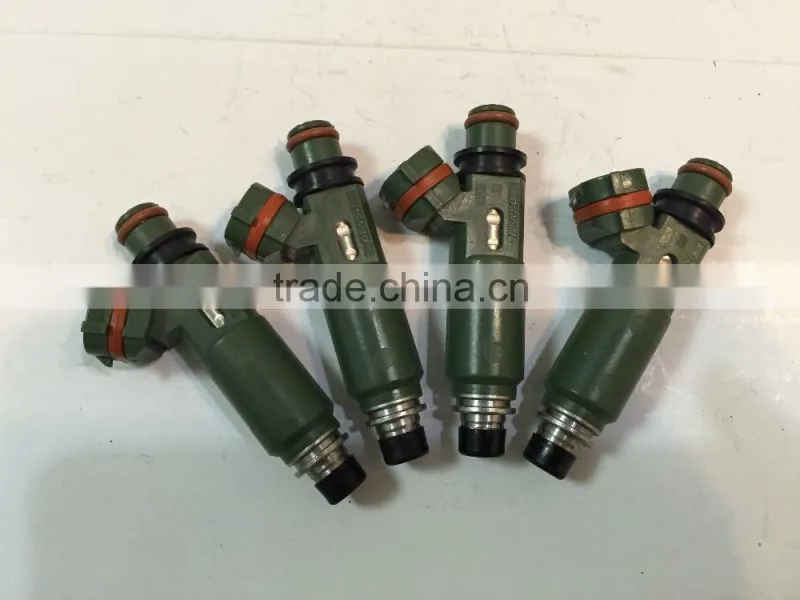 Fuel injector/Nozzle for Toyota Land Cruiser 1FZFE OEM# 23209-66010/23250-66010