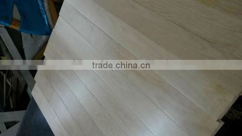 Finished UV Coating Solid Wood Flooring for Stadium/Playground