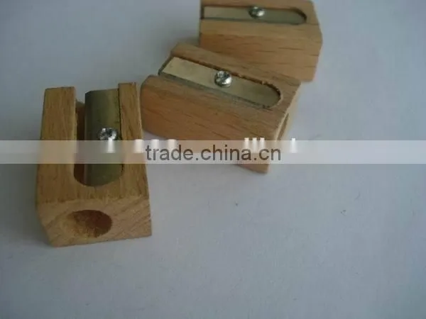 Factory wholesale one hole cheap wooden pencil sharpener