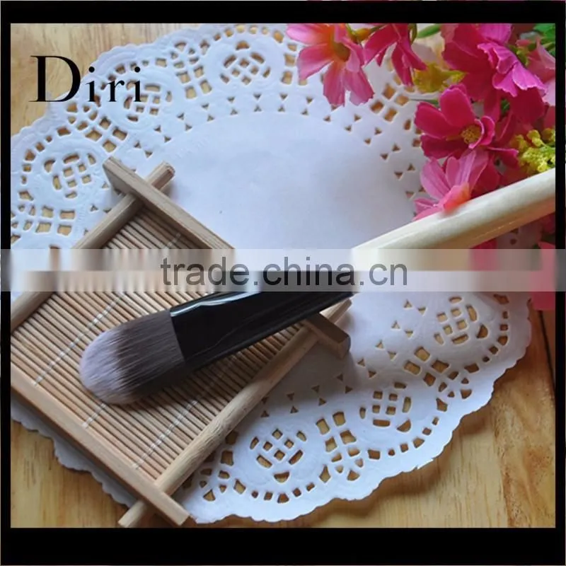 New design cosmetic brush wholesale