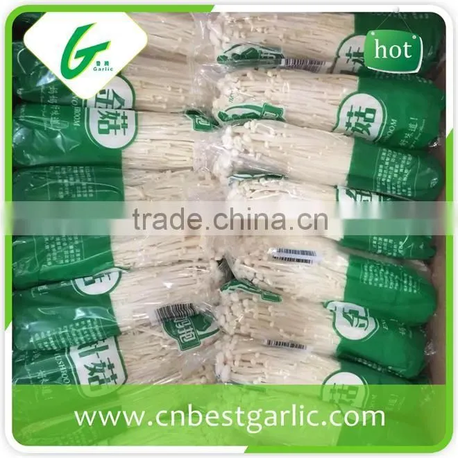 Boiled fresh enoki mushroom