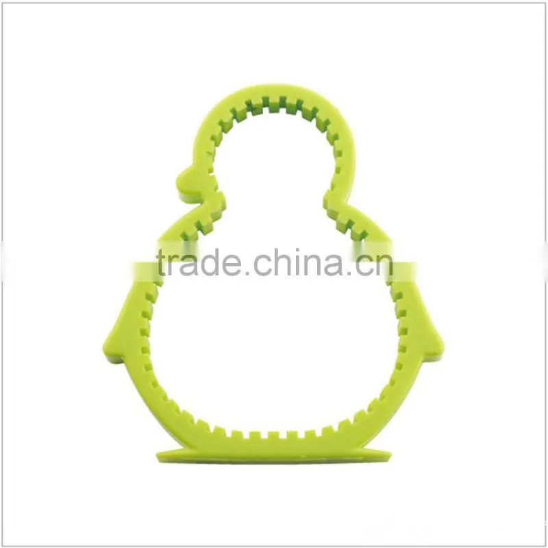 Japan popular multi-use silicone bottle opener