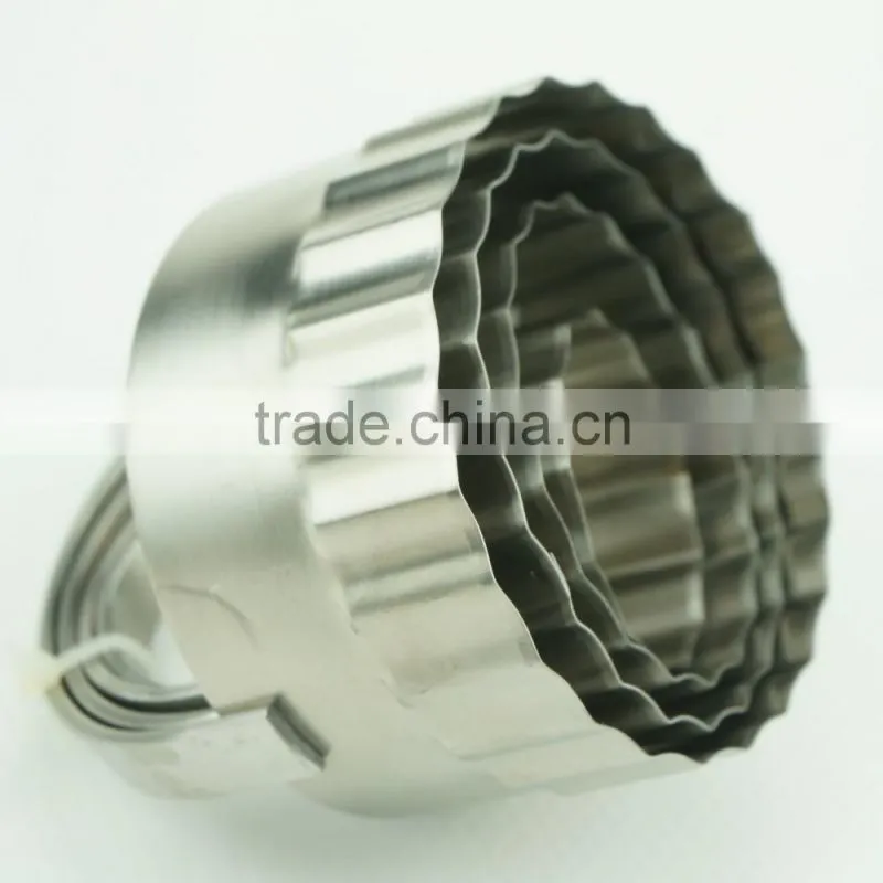 47098 4 pcs round shape stainless steel cookie cutter set