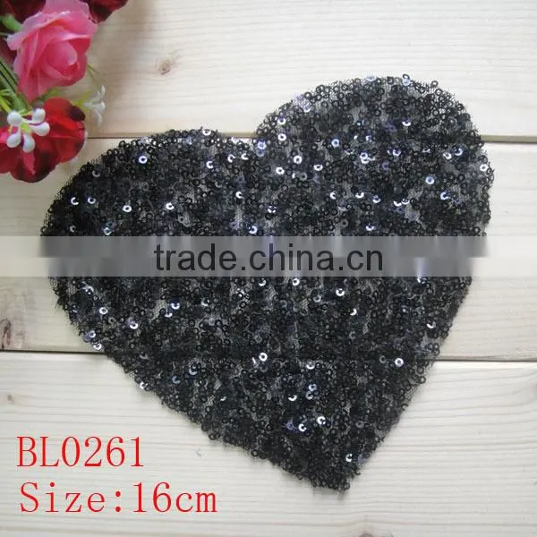 16CM wholesale heart shape sequin applique for girl cloth