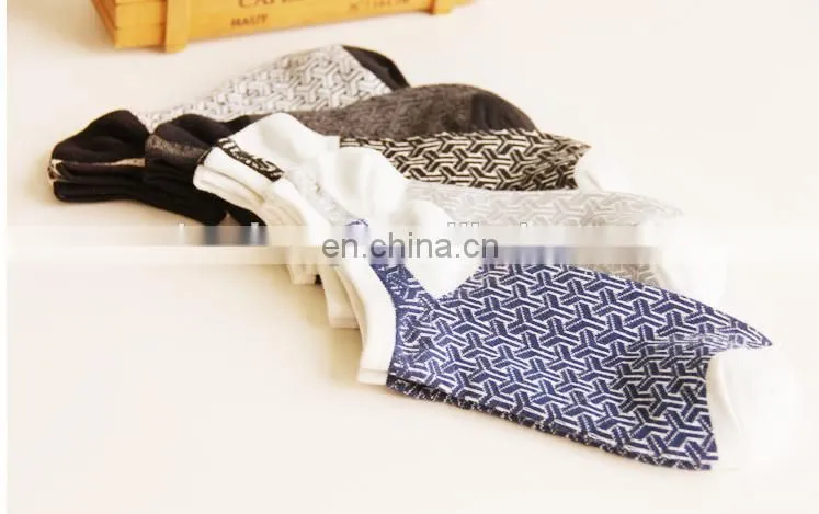 2016 Custom Fashion volleyball socks Professional Factory