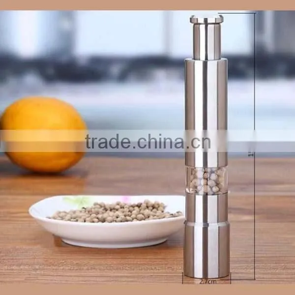 Classic Salt and pepper stainless steel mill grinder set sleek design for outdoor BBQ manual mini salt& pepper mill