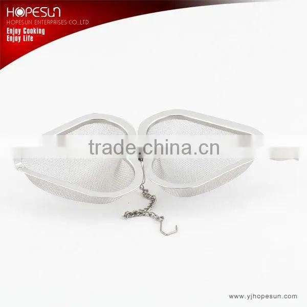 Stainless steel heart-shaped netting tea infuser