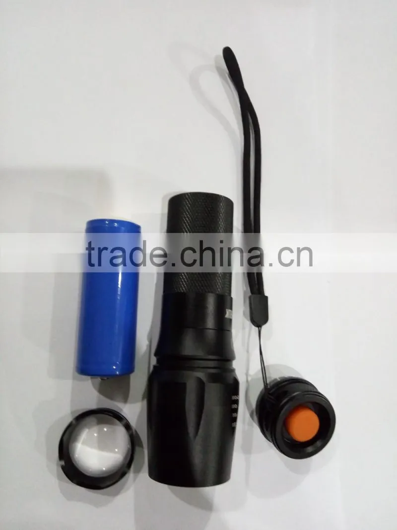2016 best design Ultrafire cool high power zoomable torch led flashlight with five modes