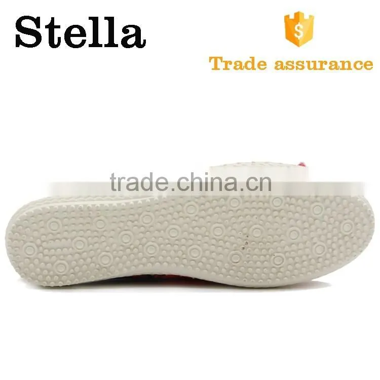 colorful peacock stitching casual rubber leather moccasin