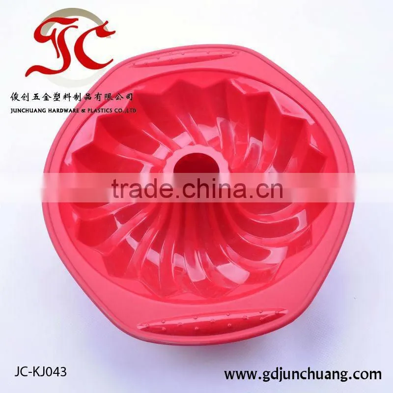 Most popular cake plate baking utensils