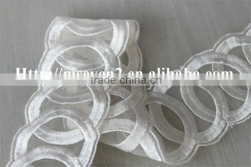 good sale circle pattern silk white polyester embroidery lace for clothing