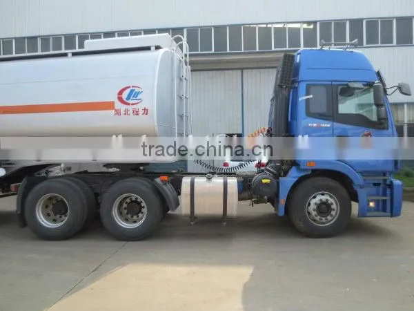 3 Axles Oil Tank Trailer 49000L With FONTON Tractor