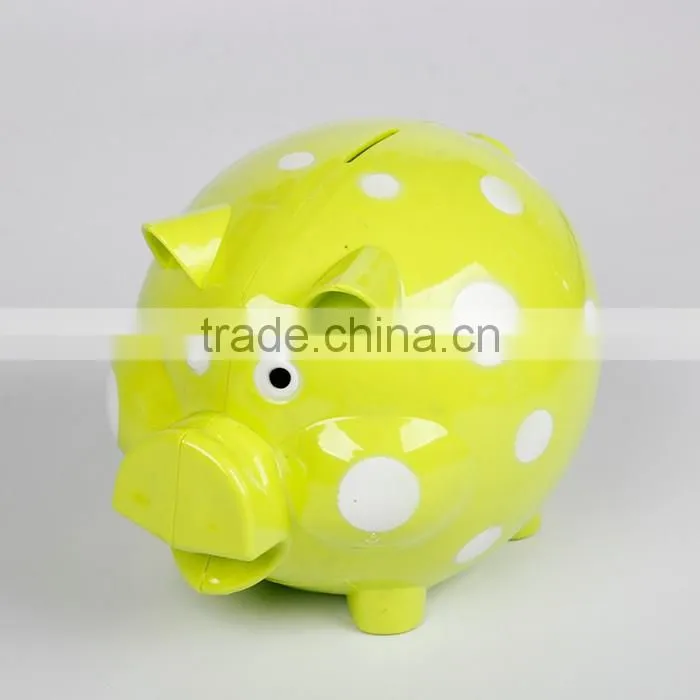 Pretty Plastic Piggy Coin Bank