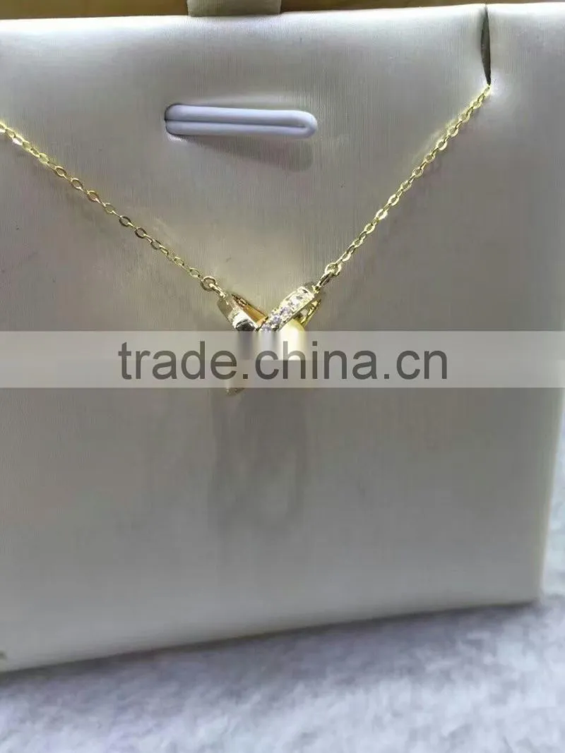 8.5-9mm Unique golden Akoya Pearl Pendant