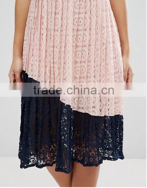 Guangzhou Wholesale Clothing OEM High Neck Sleeveless Lace Evening Dress With Pleated Skirt