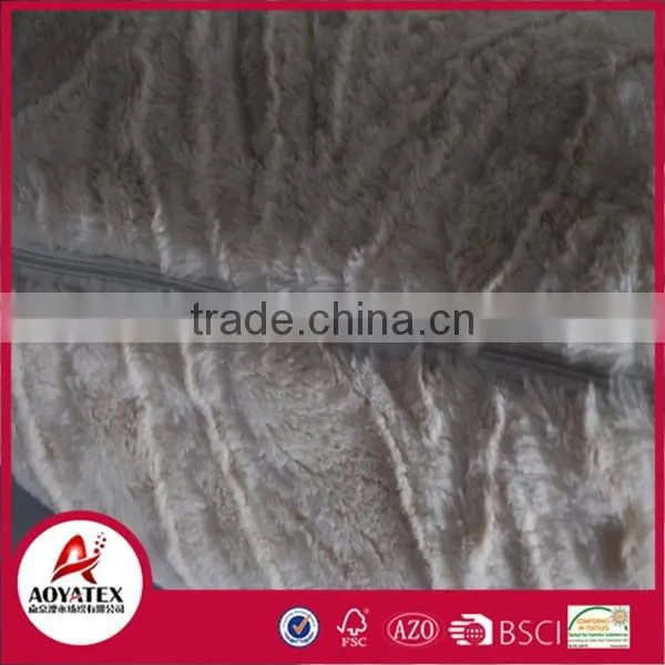 New design embossed coral fleece cushion, fashional cushion with filling, coral fleece cushion made in china