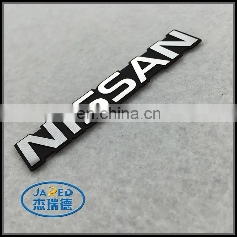 25 years experience custom badge manufacturer