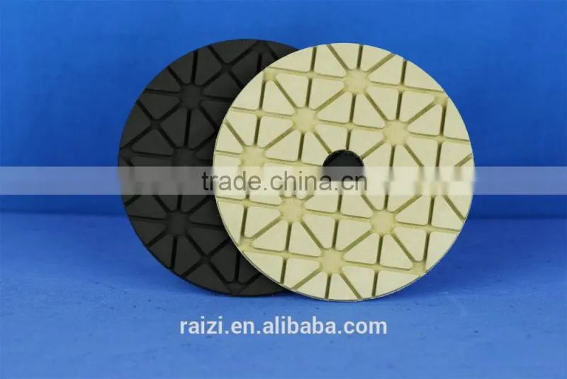 Spill wet polishing pad