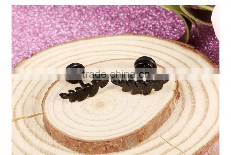 2016 fashion earring designs pictures 316L stainless steel black leaf ladies cute earring