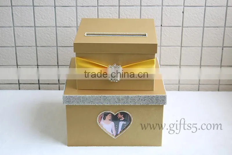 Worderful gold wedding gift boxes in handmade