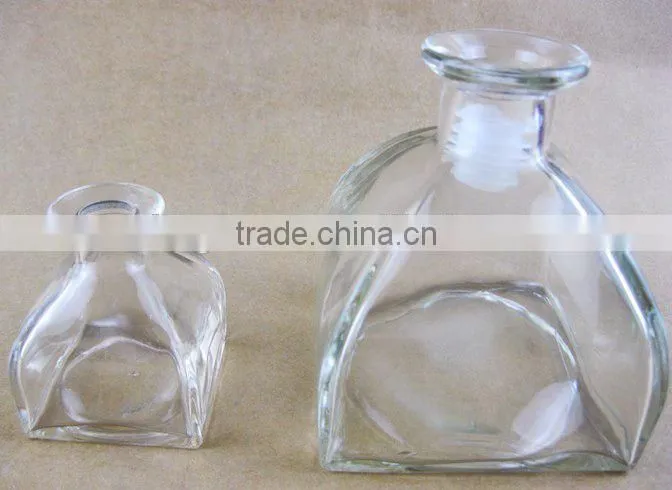 heteromorphism glass wine bottle