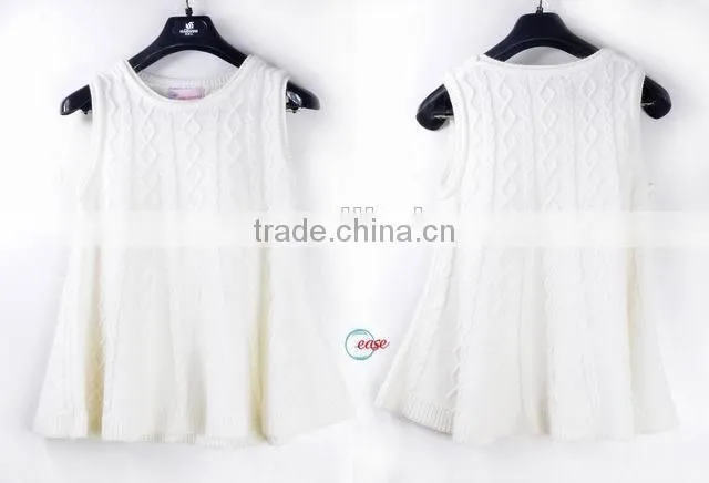 lady big buckle sweater