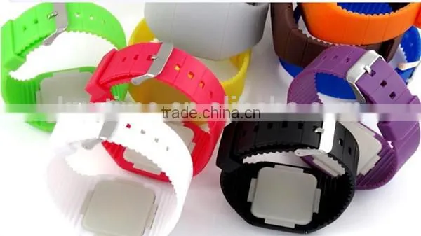 Hot selling vogue LED silicone bracelet watch china alibaba