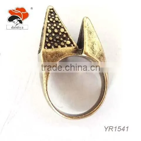 Wholesale jewelry wedding rings design for women alloy jewelry fashion wedding ring