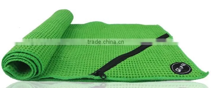 Cheap Fashion Zipper pocket microfiber sports towel