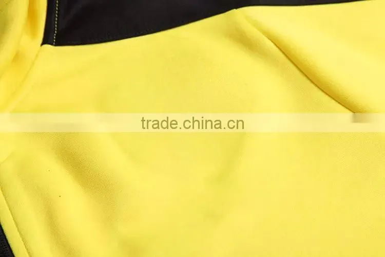 Special spring new authentic yellow outdoor Sportwear, men's singles thin mountaineering wear windproof Sport Jacket