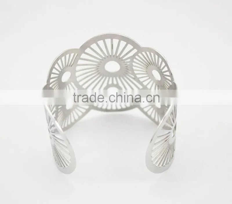 Custom Wide Stainless Steel Hollow Flower Bangle