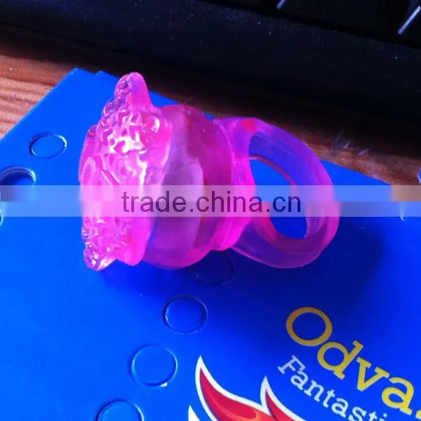 Flashing star ring