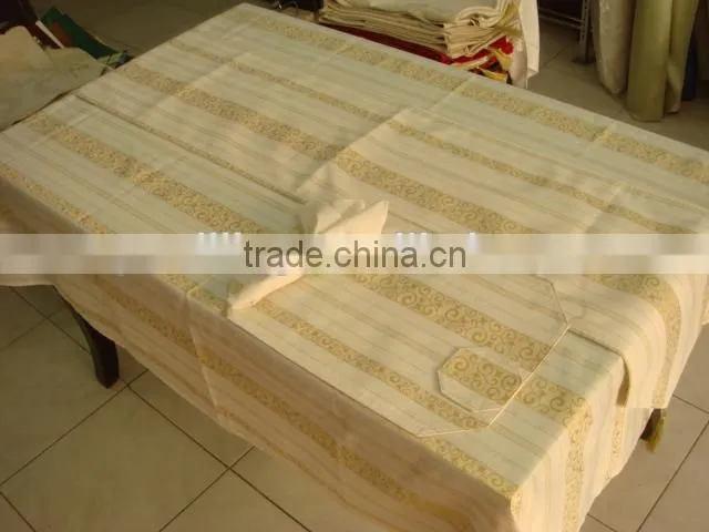 high quality polyester Jacquard cheap table cover