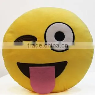 2015 best selling high quality stuffed soft plush lovely emoji toys