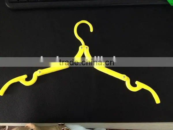 Folding Travel folding hanger