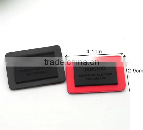 Black/red PU leather sew on patches with matt black metal plates clothing label for jeans/jacket PLB-005