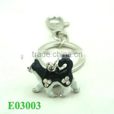 2013 key chain wholesale white epoxy dog keychain
