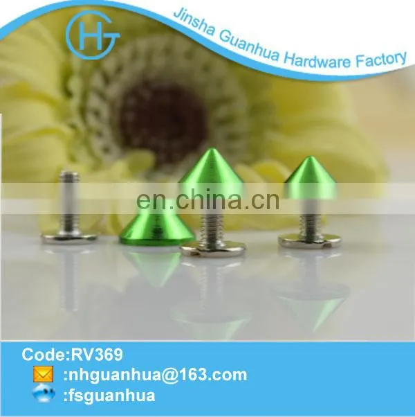 Wholesale fashion design metal pyramid stud button