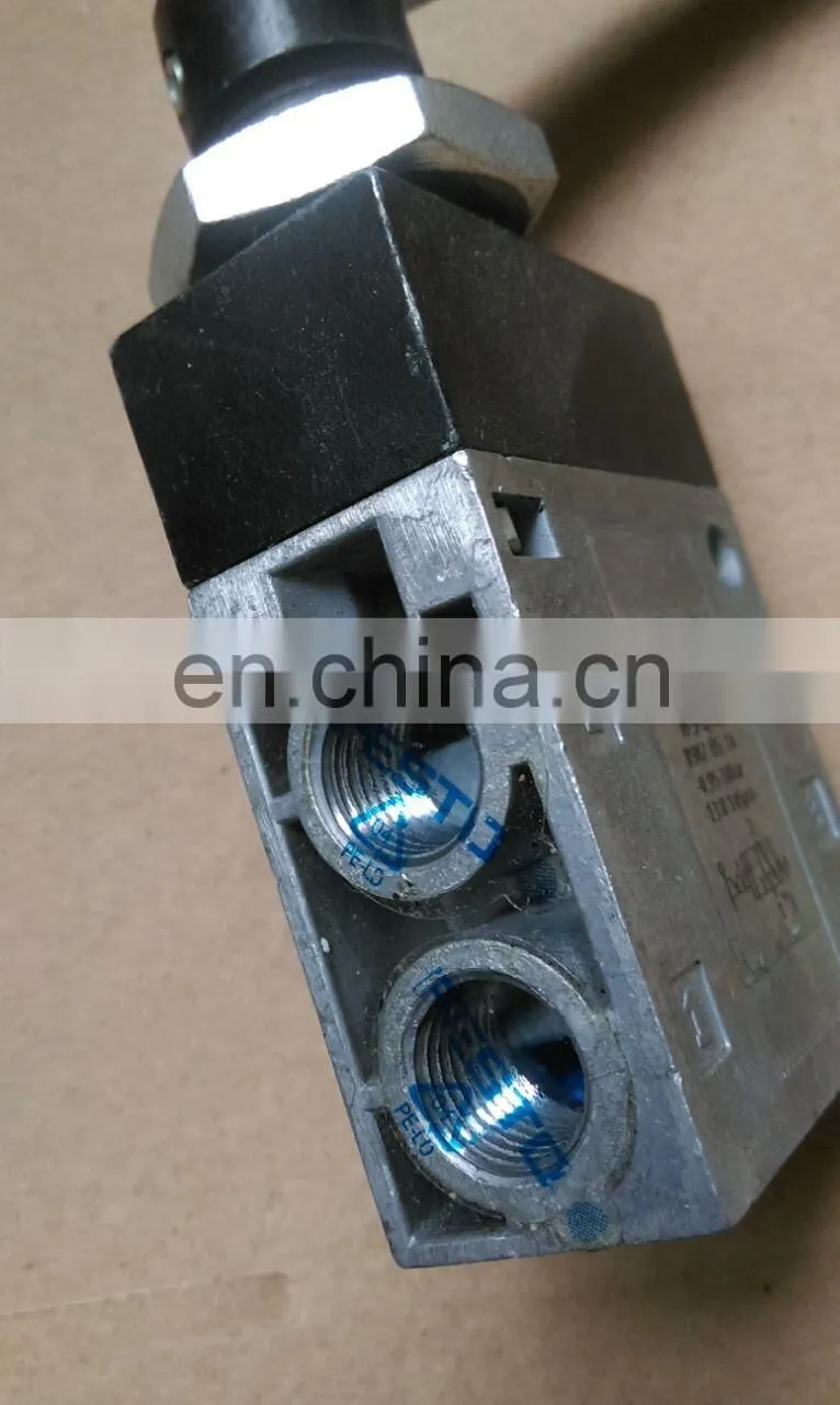 manually operated valve H-3-1/4-B