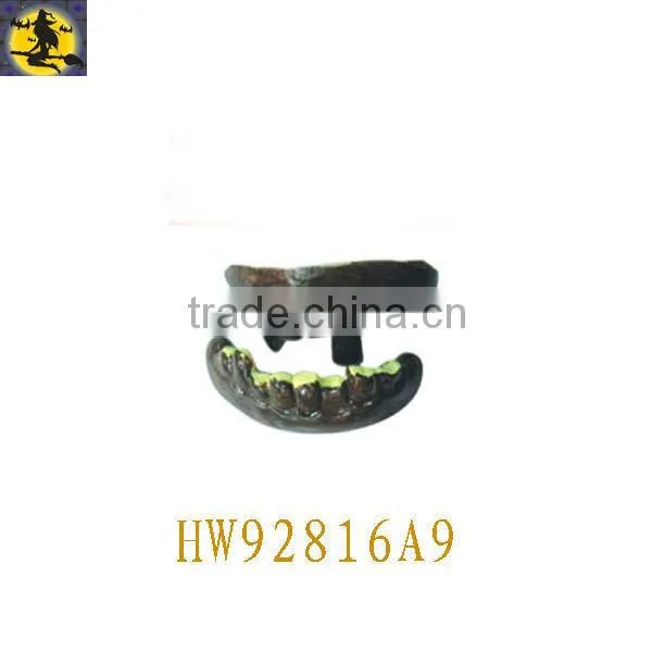 Hot Sale Vinyl Vampire Teeth for Halloween Party Favor