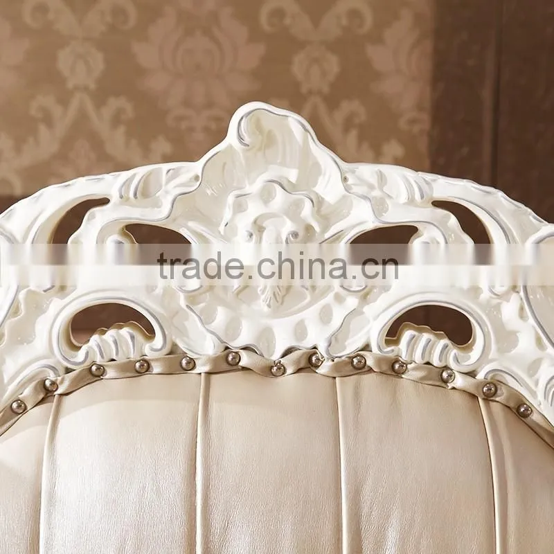 Luxury Classical French Italian European Antique Style Carved Rubber Solid Wood Frame Artistic Red Brown Leather Sofa Set